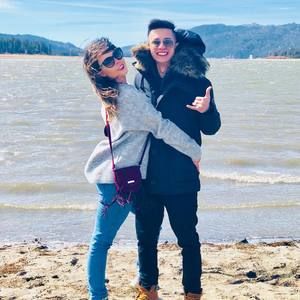 Meet your Posher, Lee